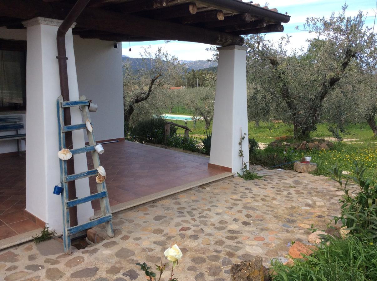 Tenuta Don Ballore Galtellì Eksteriør billede
