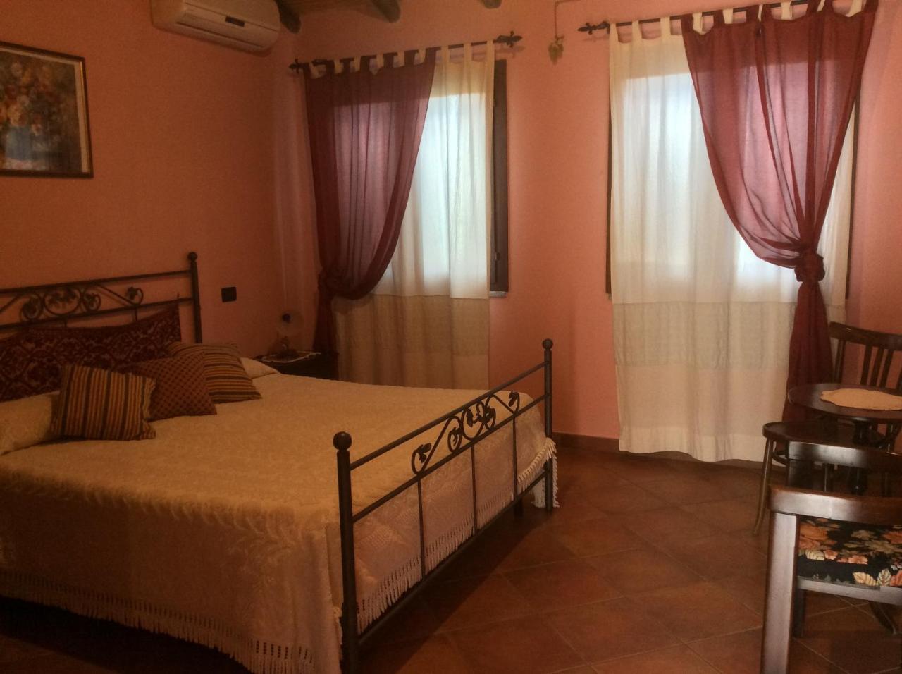 Tenuta Don Ballore Galtellì Eksteriør billede